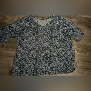 Aztec Pattered Top Elbow Sleeves 4X 5X